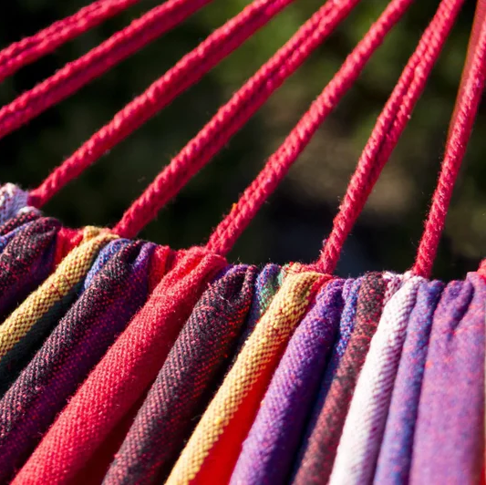 Hamac sur pied 1 place – compact et confortable – intérieur extérieur